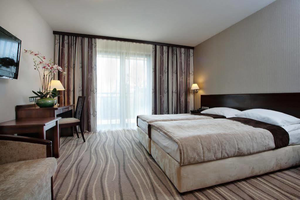 Hotel Spa Budowlani Szczawnica Exterior photo